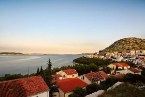 Holiday apartment in Drage with balcony, air conditioning, W-LAN 5013-4 
