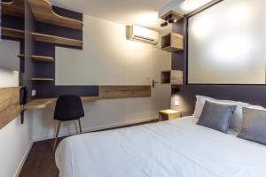 Hotels The Originals City, Hotel Helios, Roanne Nord (Inter-Hotel) : photos des chambres