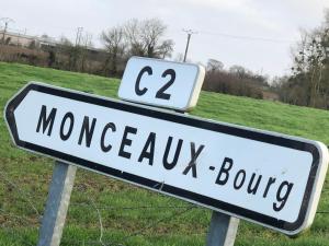 CHAMBRE POMME HAPPY close to Bayeux Normandie 1 pers