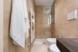Doppelzimmer mit Whirlpool-Badewanne