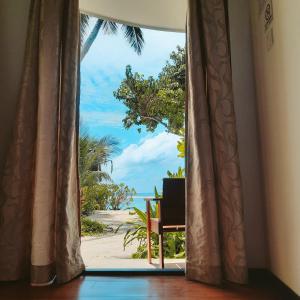 Thundi Sea View