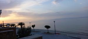 LOVELY MAISONETTE RIGHT IN FRONT OF THE SEA Halkidiki Greece