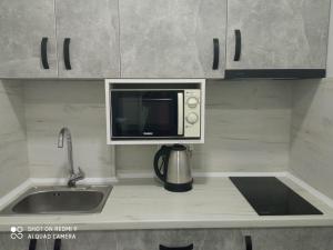 Нова і затишна квартира у центрі