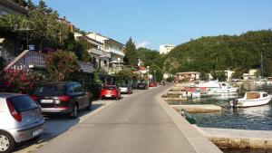 Apartment in Jadranovo with terrace, air conditioning, WiFi (4881-2)