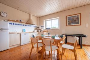 Maison pour 6 - jardin et terrasse - 300m plage