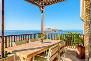 Panorama sea view villa 'SUPERB' Chania Greece
