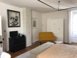 B&B / Chambres d'hotes BULLES DE LOIRE : photos des chambres