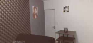 Appartements Appartement atypique proche theatre place ducale : photos des chambres