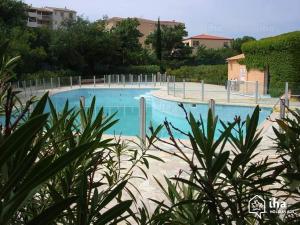 résidence avec piscine
