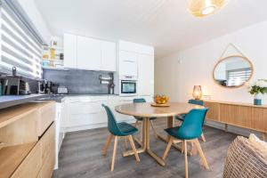 Salvy 2 bedrooms near the beach 300 meters