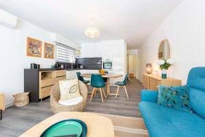 Salvy 2 bedrooms near the beach 300 meters