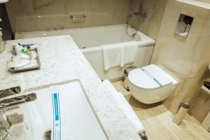 Deluxe with Spa Bath room in Alice Place Hotel