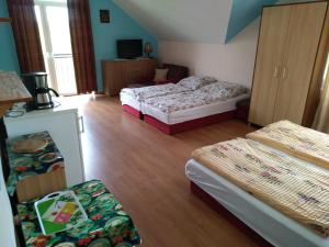 Premium Quadruple Room room in Villa Iwona
