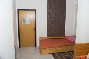 Apartment in Vodice with balcony, air conditioning, WiFi, washing machine (4266-1)
