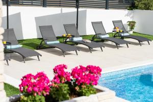 Apartments Corcovado with Heated Pool