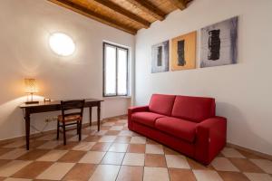 Italianflat - 1 Bedroom Flat Al Teatro Romano