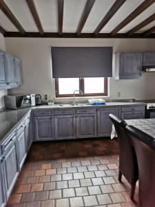 Surrender three bedrooms