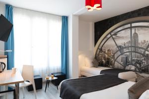 Hotels The Originals City, Hotel Notre Dame, Rouen : Chambre Triple Confort