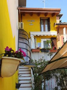 Dora Baltea Monolocale primo piano Mansarda secondo piano
