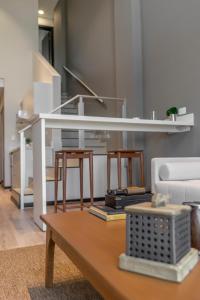 Five Hotel & Residences