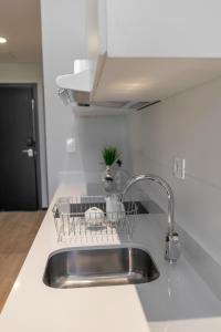 Five Hotel & Residences