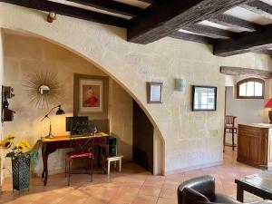 Hotels Hotel Porte de Camargue - Les Quais d'Arles : photos des chambres