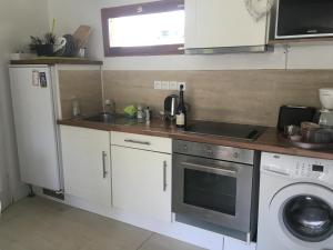 Cozy house with parking and garden