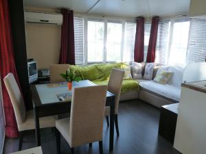 Campings Mobil Home Valras Plage : photos des chambres