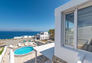 Denia Seaside Villas Mykonos, Private heated pool!