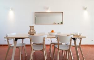 Beach villa with ocean view and rooftop cinema