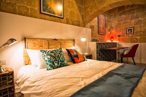Suite room in No 68 in Valletta