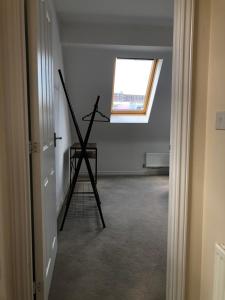 Spring House - Staycation - Perfect for Contractors & Families - 2 Parking Spaces