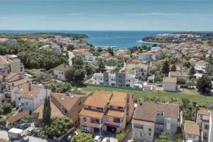 Holiday Home & Apartments Primavera - Пула