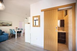 Apartments and a Room Ina