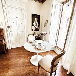 Appartements Grand Cru, Appartement au Centre Medieval de Beaune : photos des chambres
