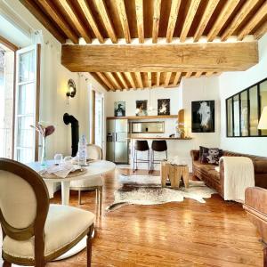 Appartements Grand Cru, Appartement au Centre Medieval de Beaune : photos des chambres