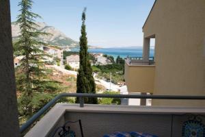 Apartment in Duce with sea view, balcony, air conditioning, Wi-Fi (132-3)