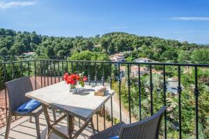 Hermes Apartments Skiathos Greece