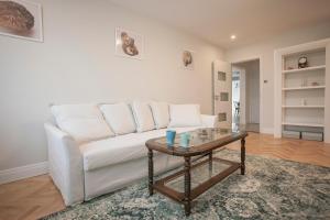 10 min to Arena 8888 Mladost Business Park Apartment
