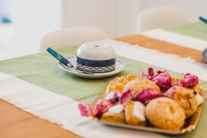 Calabonas promenade apartment