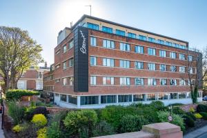 Roomzzz Chester City