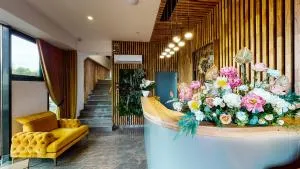 HOTEL ANGEL SOFIA - Ţoleşti