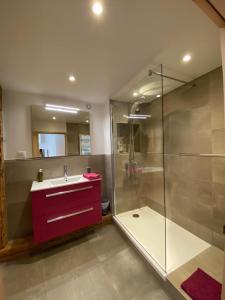 B&B / Chambres d'hotes Au Cheval Blanc - appartements et chambres d'hotes : photos des chambres