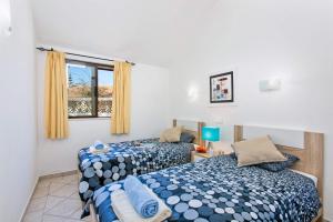 Villa Neptuno Sol by Villa Plus