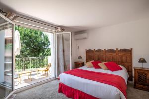 Hotels Les Bastides Saint Paul : photos des chambres