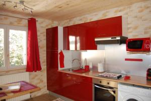 Appartements Superbe T3 neuf en bord de riviere pres d'Annecy : photos des chambres