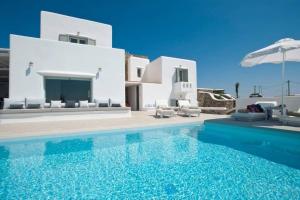 Luxury Villa Panormos Beach Myconos Greece