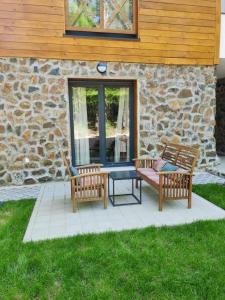 Jelenko, Apartment with a Garden