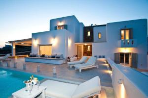 Luxury Villa Panormos Beach Myconos Greece