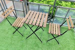 Appartements #D1 The red one Studio sofa bed Near GEM train station : photos des chambres